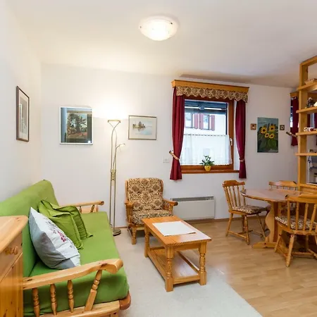 Apartma Soncnica Apartment